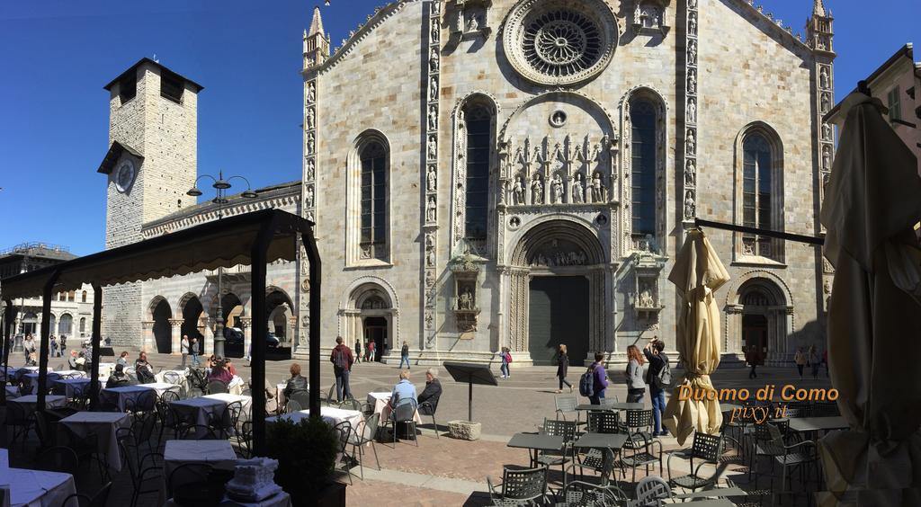 Ancient Courtyard Bonanomi In Historic Centre Côme