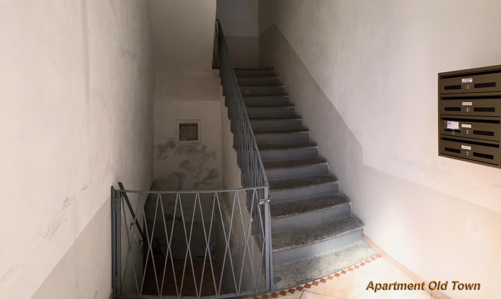 Ancient Courtyard Bonanomi In Historic Centre Appartement Côme